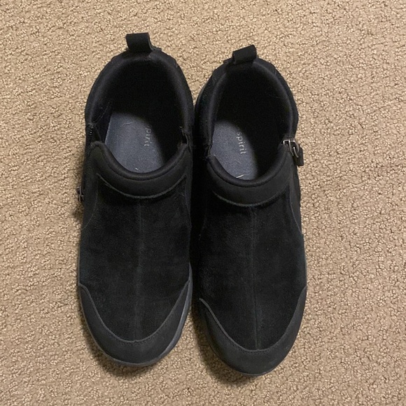 Easy Spirit suede ankle booties 6.5M - Picture 4 of 7